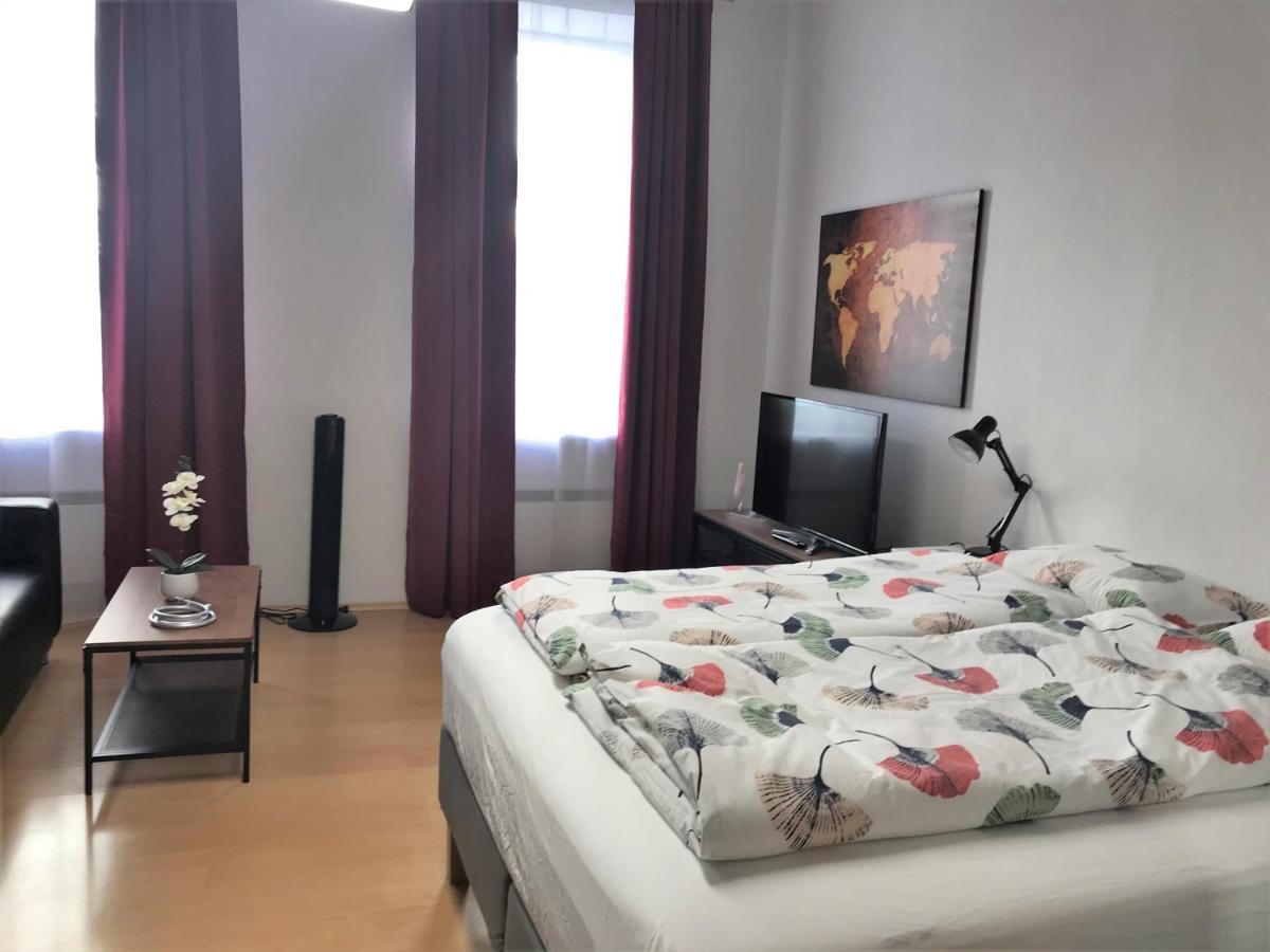Studio & Apartments Near Reumannplatz Wien Eksteriør billede